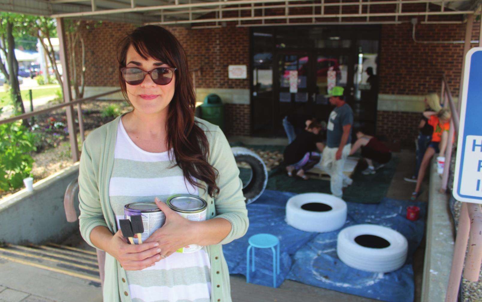Courthouse flowerbeds getting a makeover gallery News