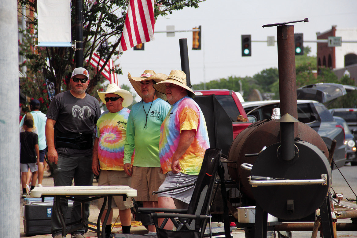 Whole Hawg Days begins with a new twist to the festival - Eufaula ...